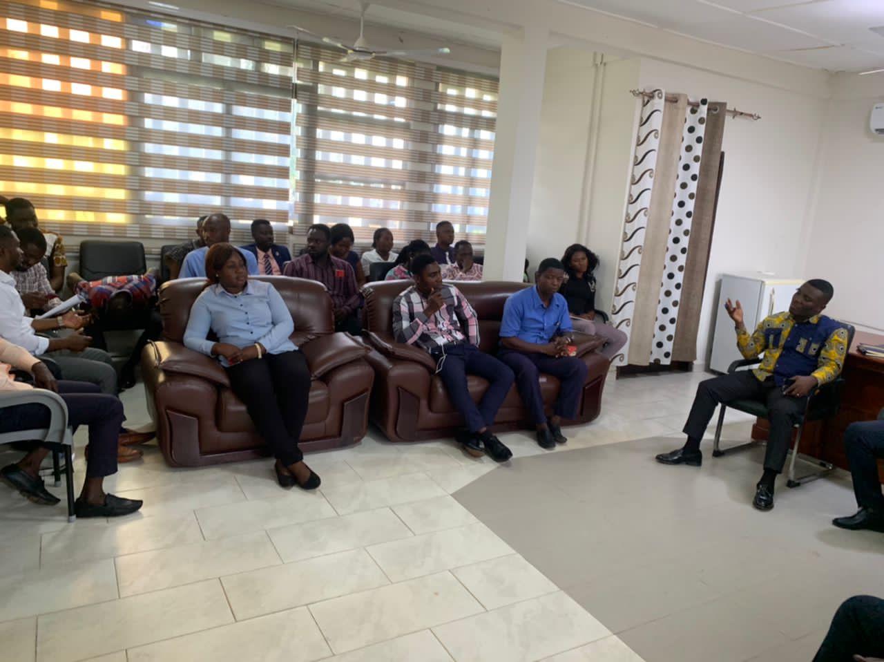STAFF (MANAGEMENT) MEETING AT OFFICE OF MCE